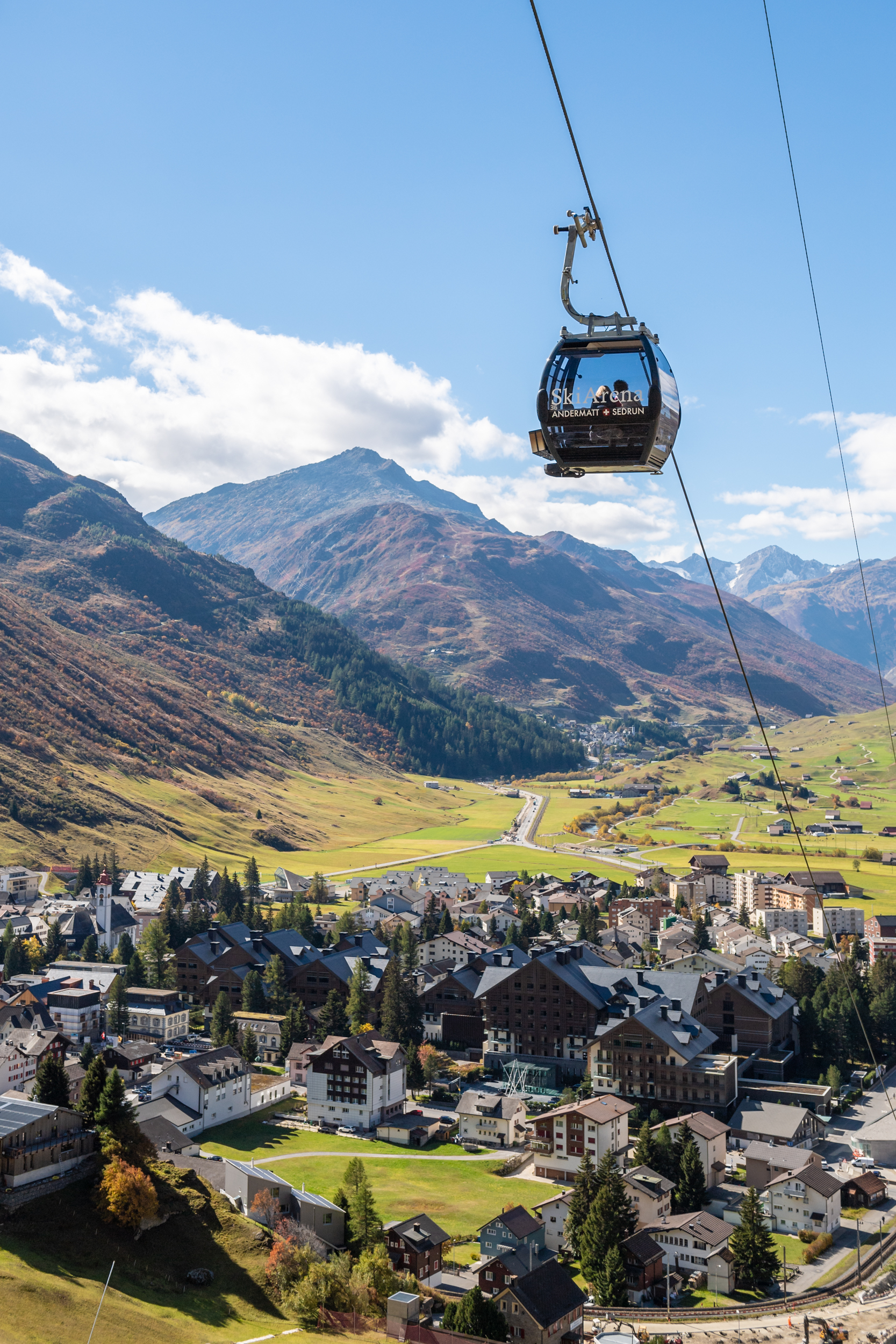 Andermatt_Naetschen_cablecar_2020_Valentin Luthiger.jpg
