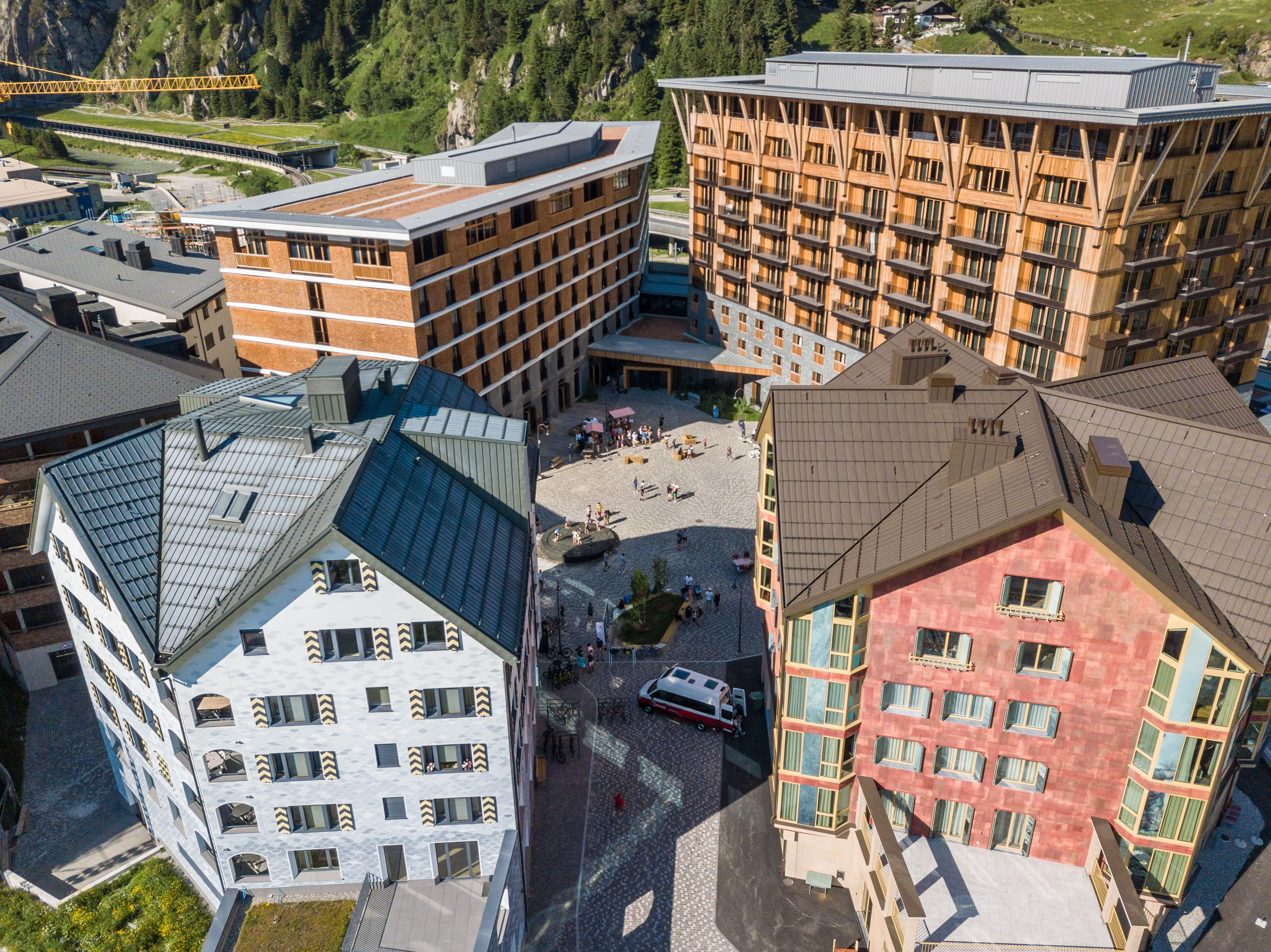 5_Andermatt_Reuss_2019_Valentin_Luthiger.jpg