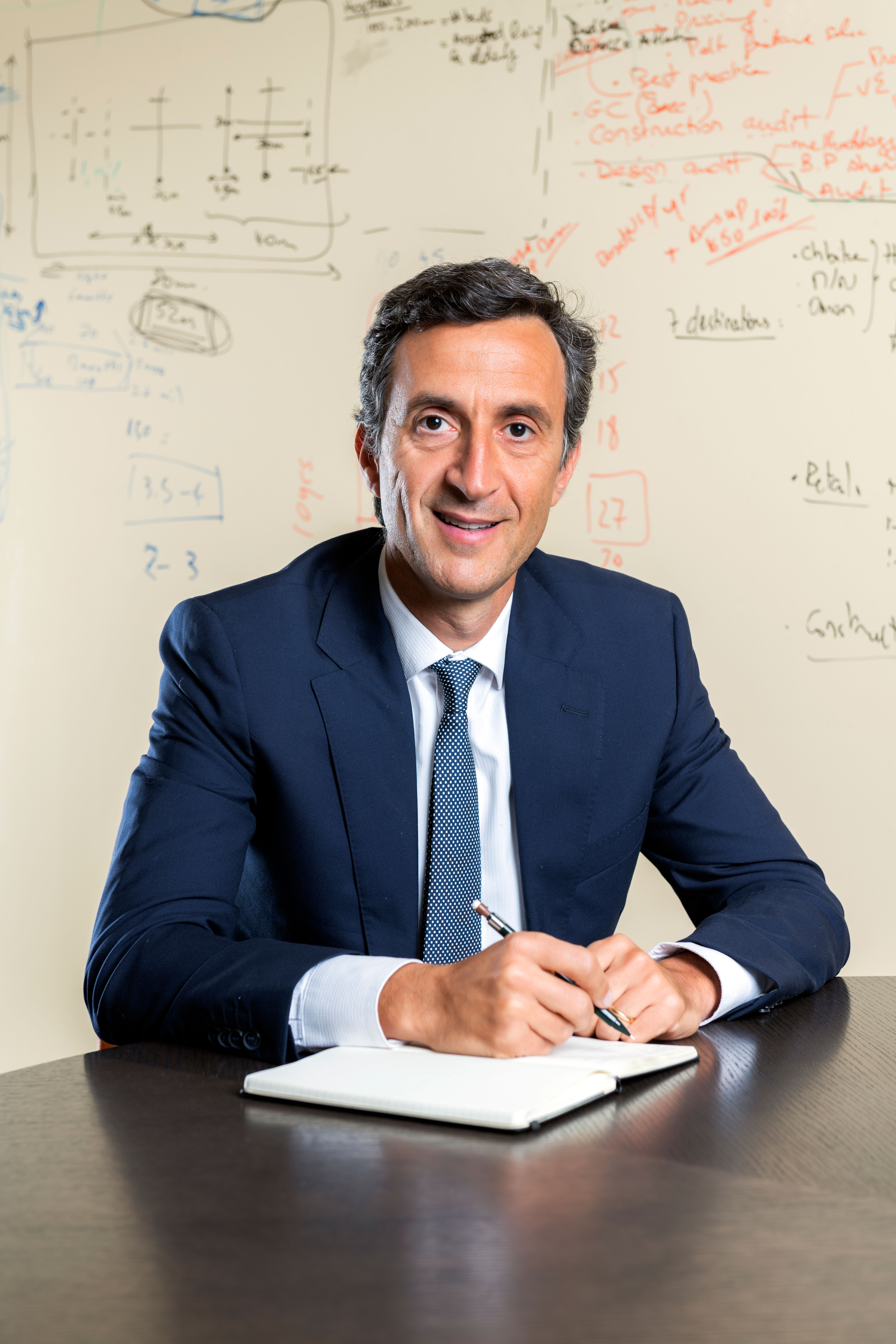 2_CEO_Orascom_Omar_El_Hamamsy_2021_ASA.jpg