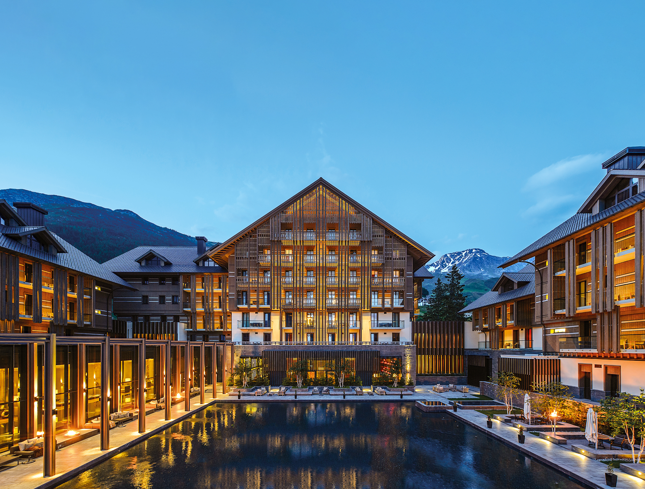 The_Chedi_Andermatt_Courtyard_Reto_Guntli.jpg