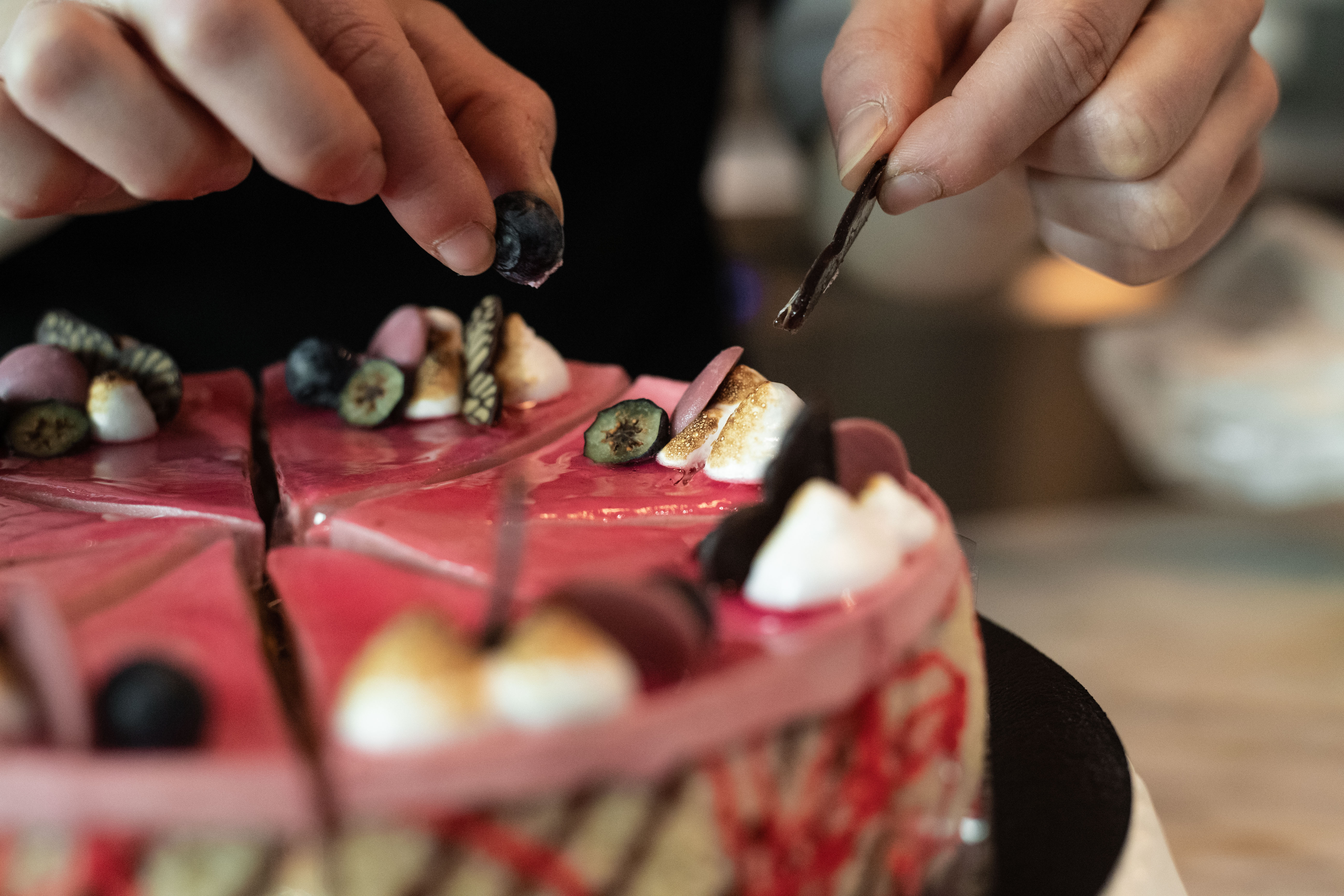 Cake with pink frosting